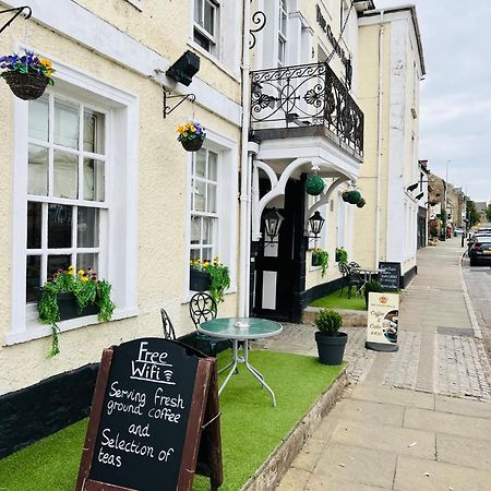 Crown Hotel Brackley Exterior photo